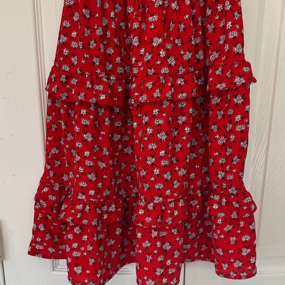 Vibrant Red Floral Mini Dress - Picture 6 of 8